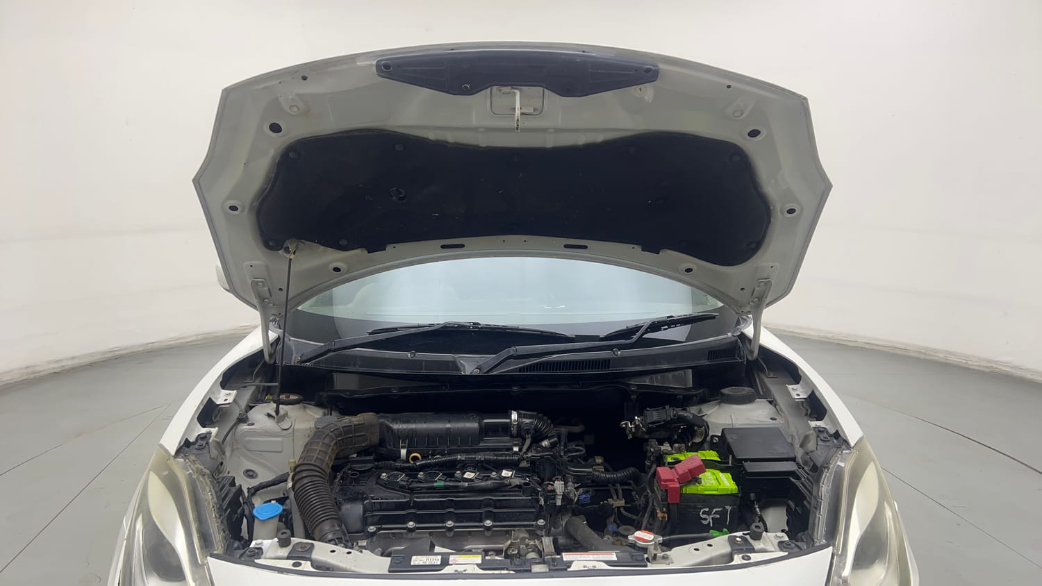 Used 2018 Maruti Suzuki Swift ZXi Plus Petrol Manual engine ENGINE & BONNET OPEN FRONT VIEW