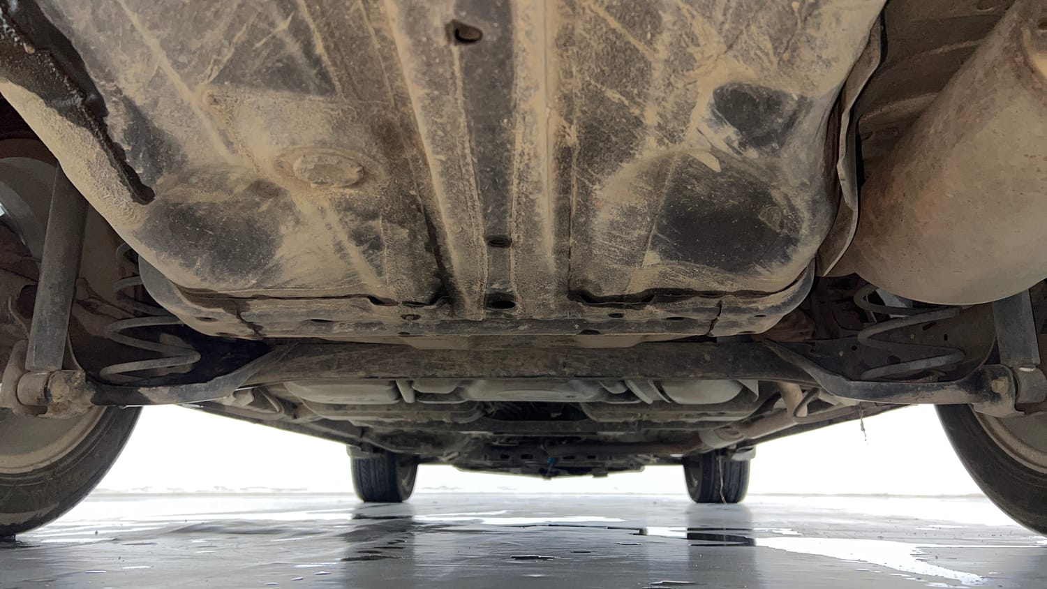 Used 2022 Honda City ZX CVT Petrol Petrol Automatic extra REAR UNDERBODY VIEW (TAKEN FROM REAR)