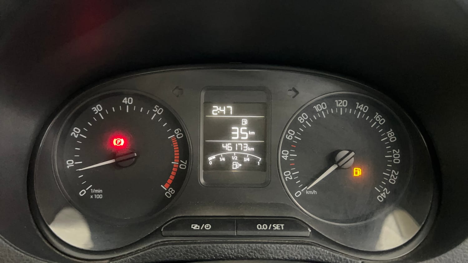 Used 2018 Skoda Rapid Style 1.6 MPI Petrol Manual interior CLUSTERMETER VIEW
