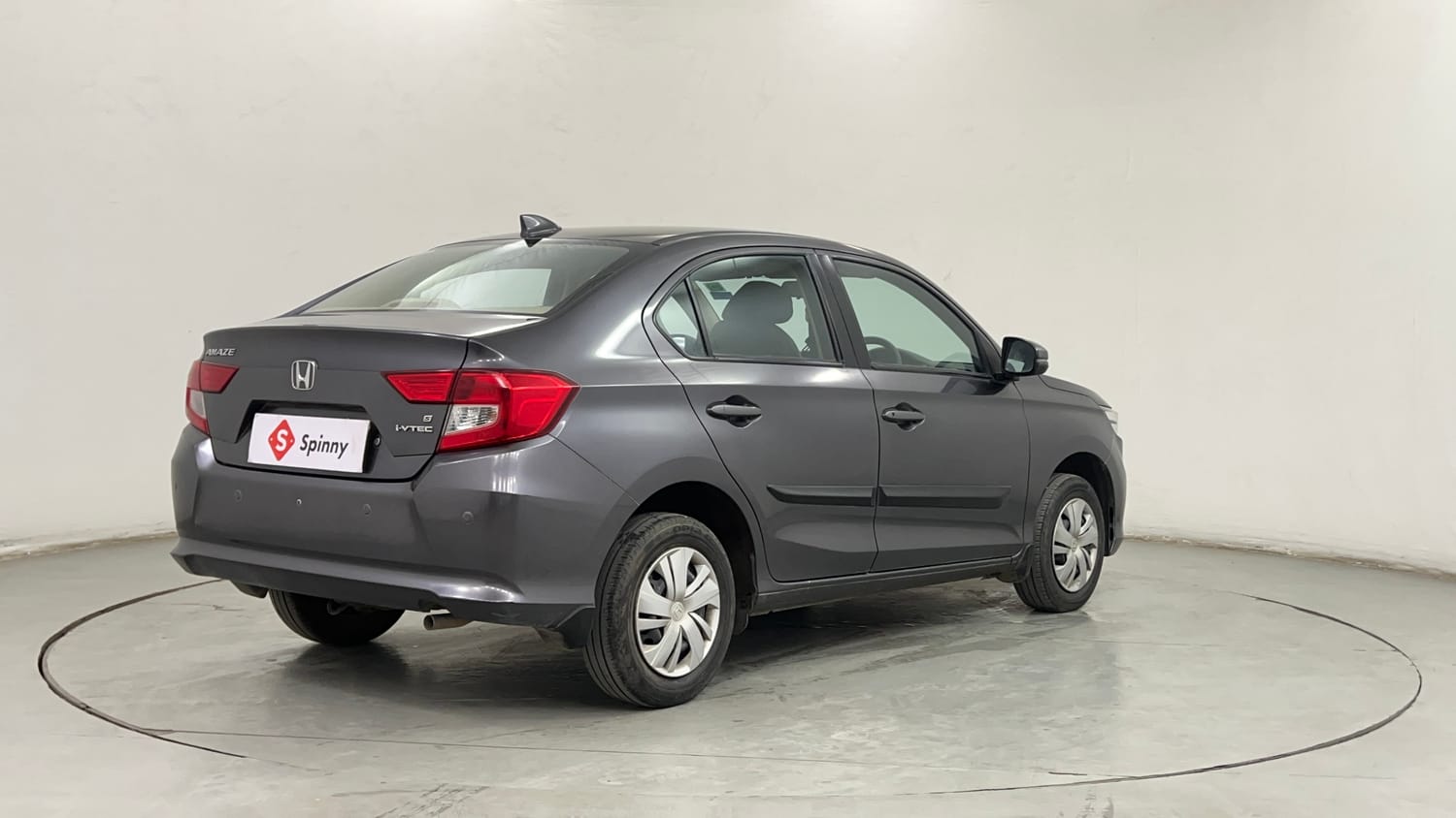 Used 2018 Honda Amaze 1.2 S CVT Petrol Petrol Automatic exterior RIGHT REAR CORNER VIEW