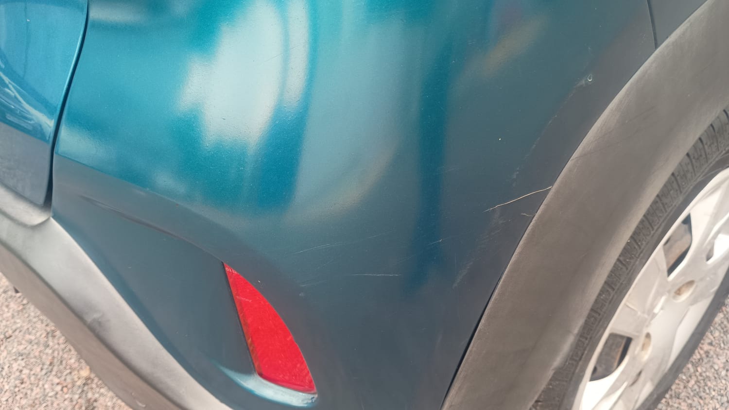 Used 2020 Renault Kwid RXT Petrol Manual dents MINOR SCRATCH