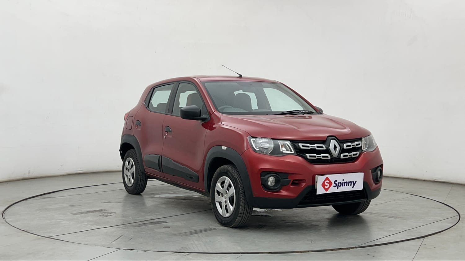 Used 2016 Renault Kwid RXT Petrol Manual exterior RIGHT FRONT CORNER VIEW