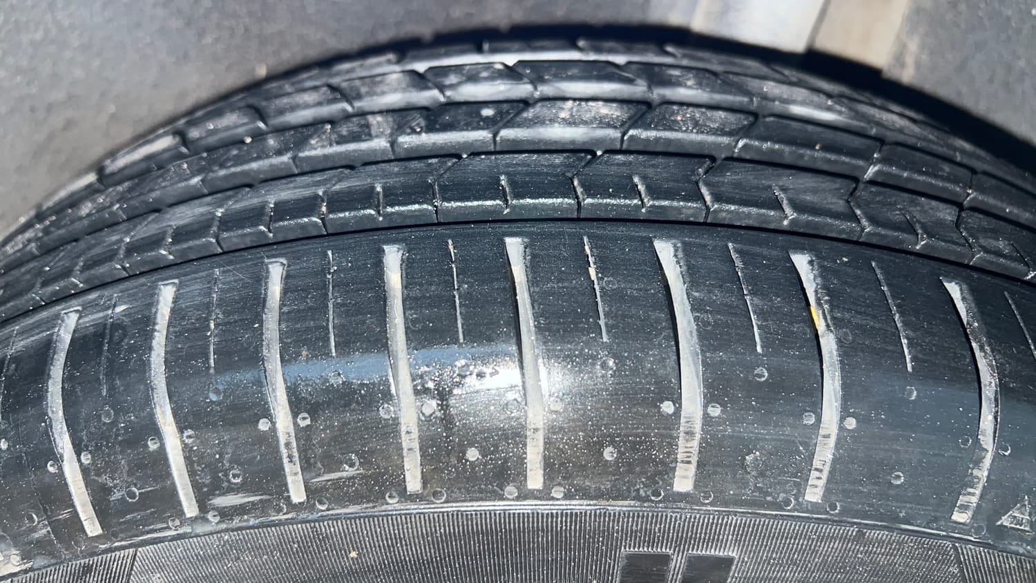 Used 2021 Maruti Suzuki Baleno Delta Petrol+CNG (Outside Fitted) Cng Manual tyres LEFT REAR TYRE TREAD VIEW