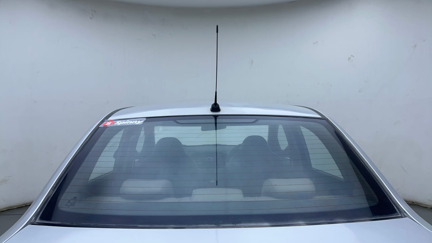 Used 2015 Hyundai Xcent S 1.2 (O) Petrol Manual exterior BACK WINDSHIELD VIEW