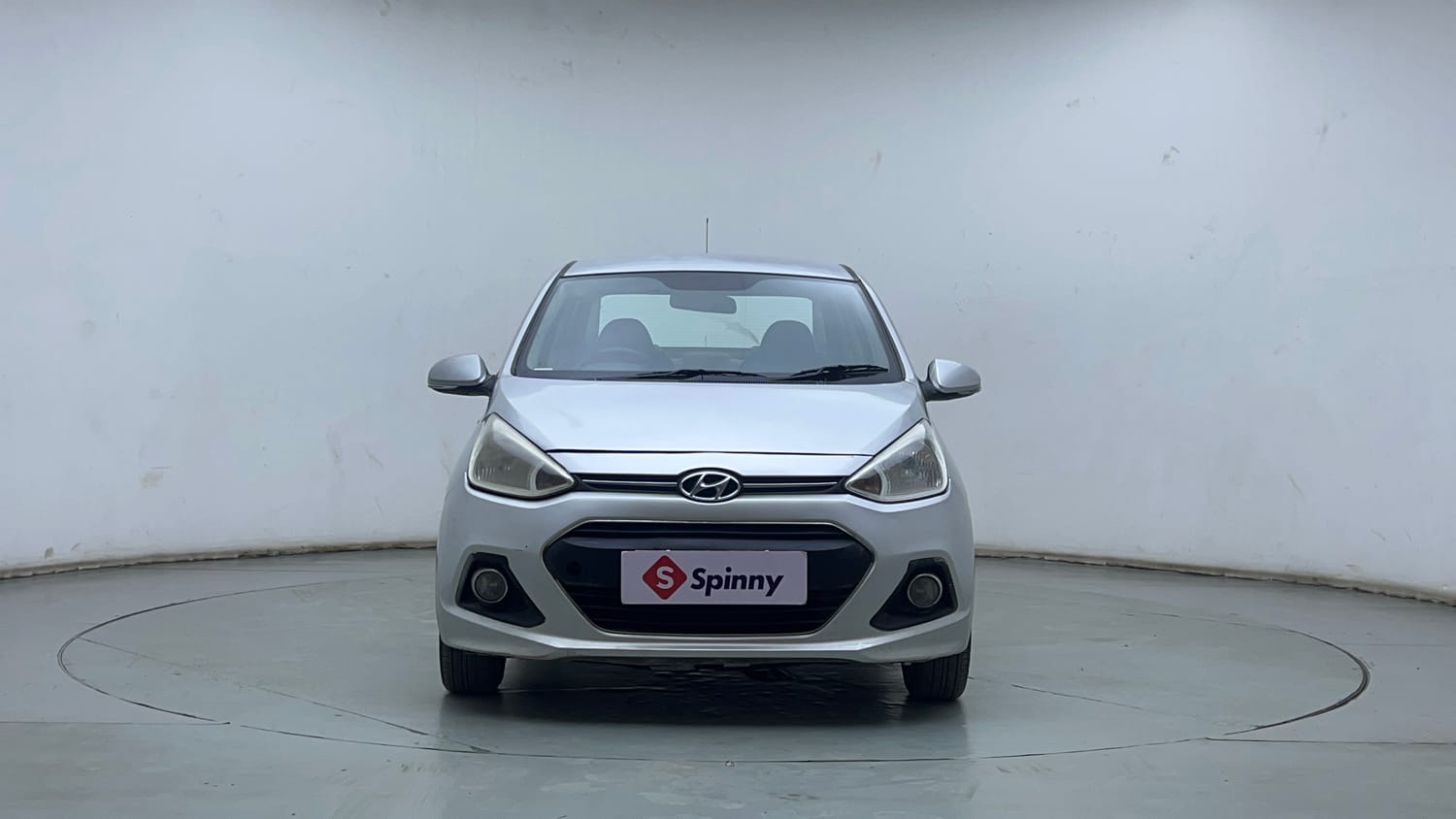 Used 2015 Hyundai Xcent S 1.2 (O) Petrol Manual exterior FRONT VIEW