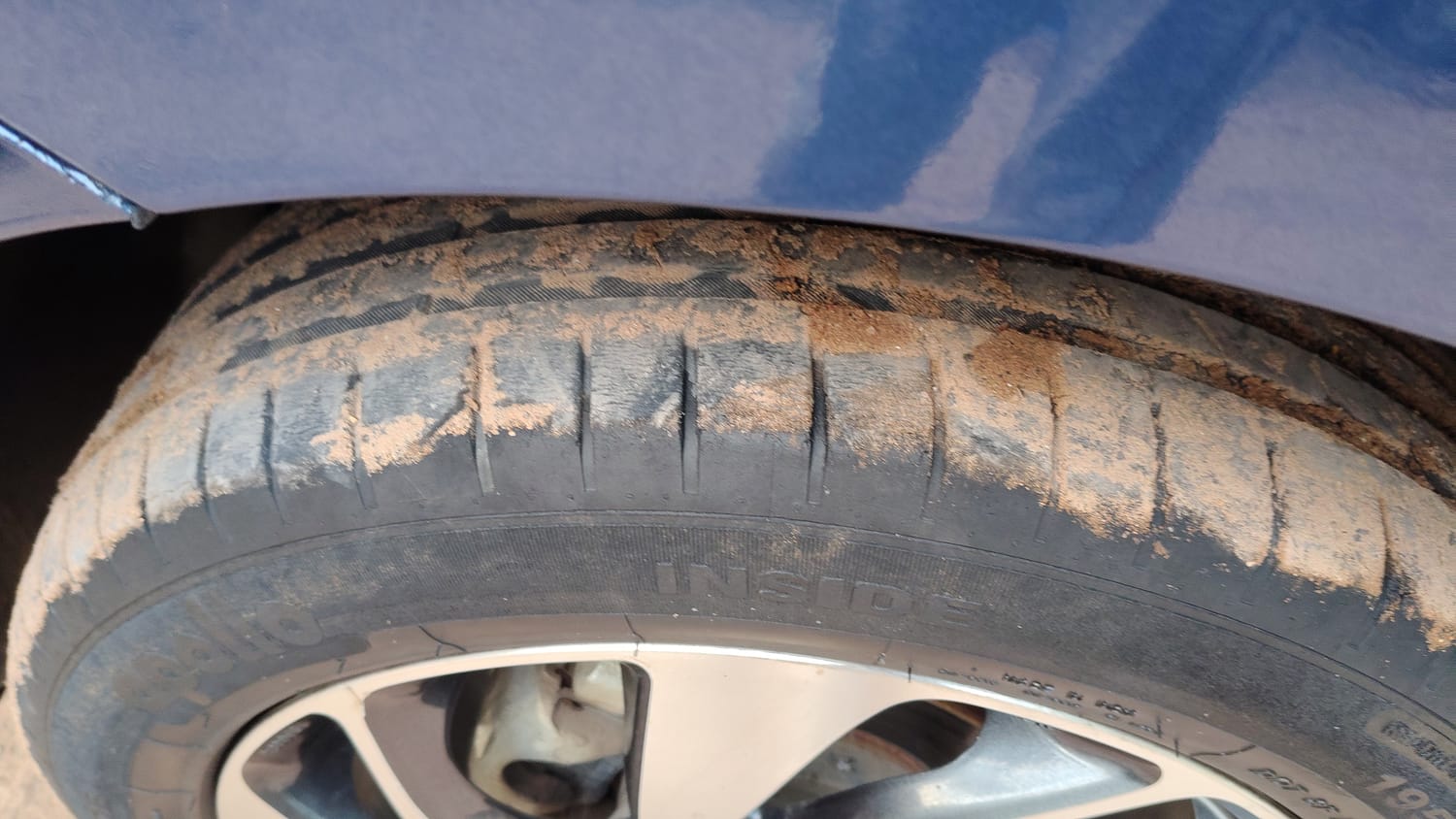Used 2020 Maruti Suzuki Baleno Alpha Automatic Petrol Automatic tyres LEFT FRONT TYRE TREAD VIEW