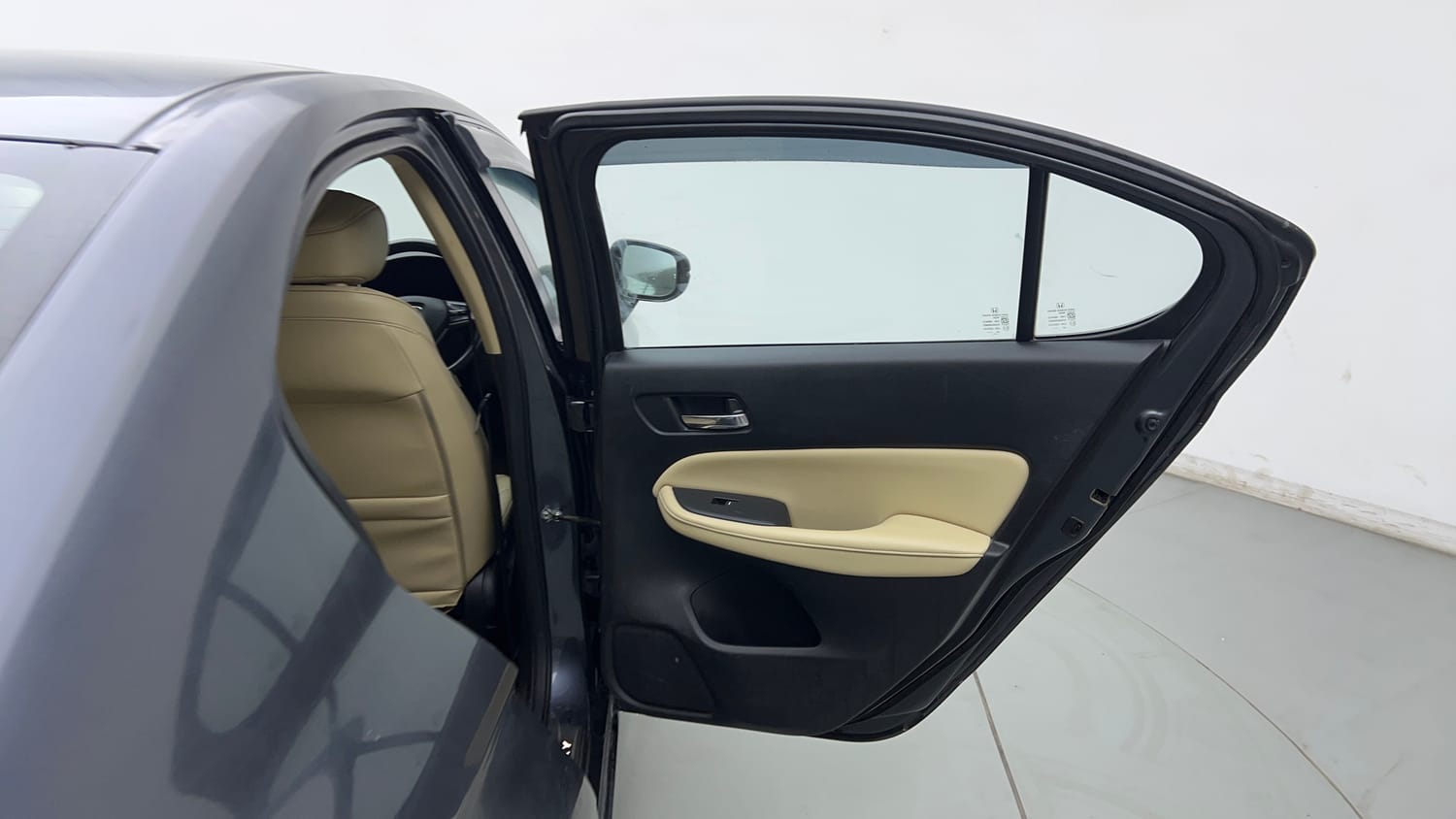 Used 2022 Honda City ZX CVT Petrol Petrol Automatic interior RIGHT REAR DOOR OPEN VIEW