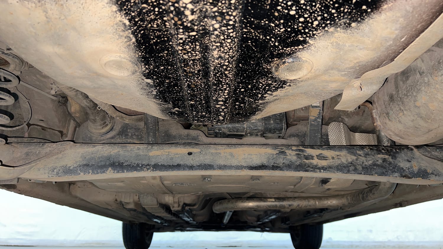Used 2015 Hyundai Elite i20 Sportz 1.2 Petrol Manual extra REAR UNDERBODY VIEW (TAKEN FROM REAR)