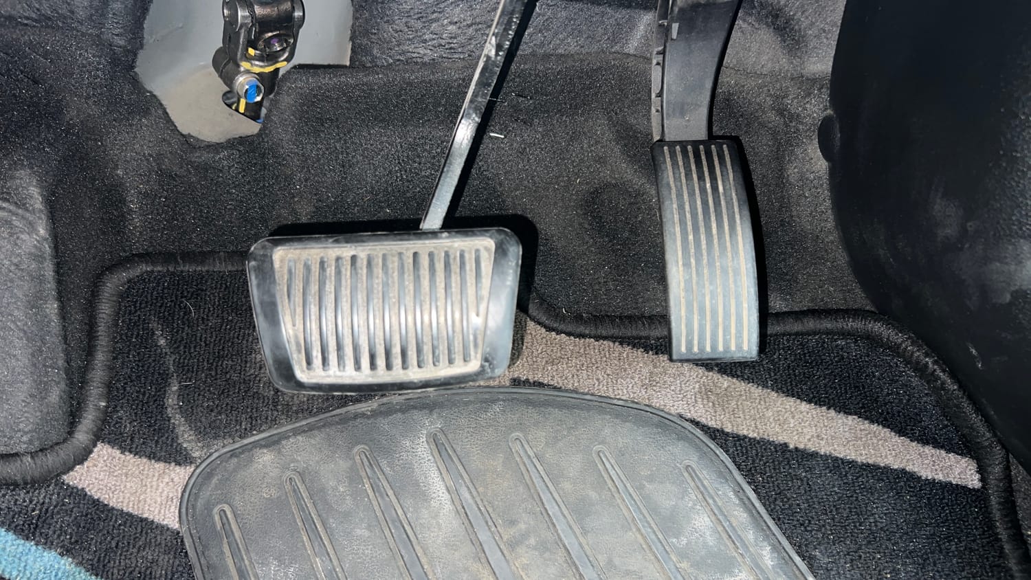 Used 2025 Hyundai i20 Sportz (O) 1.2 IVT Petrol Automatic interior PEDALS VIEW