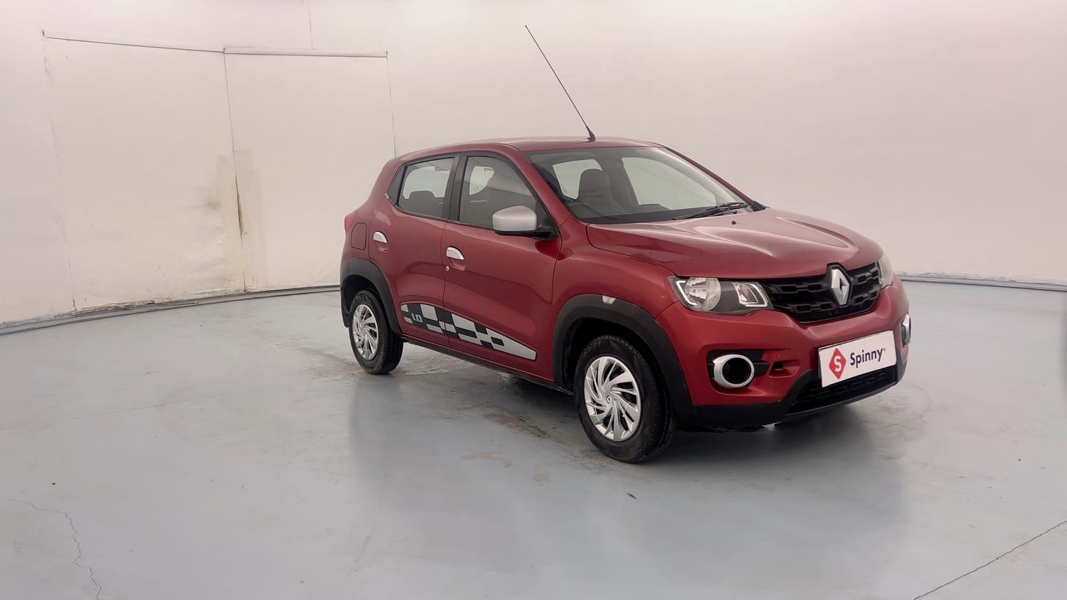 Used 2018 Renault Kwid 1.0 RXL Petrol Manual exterior RIGHT FRONT CORNER VIEW