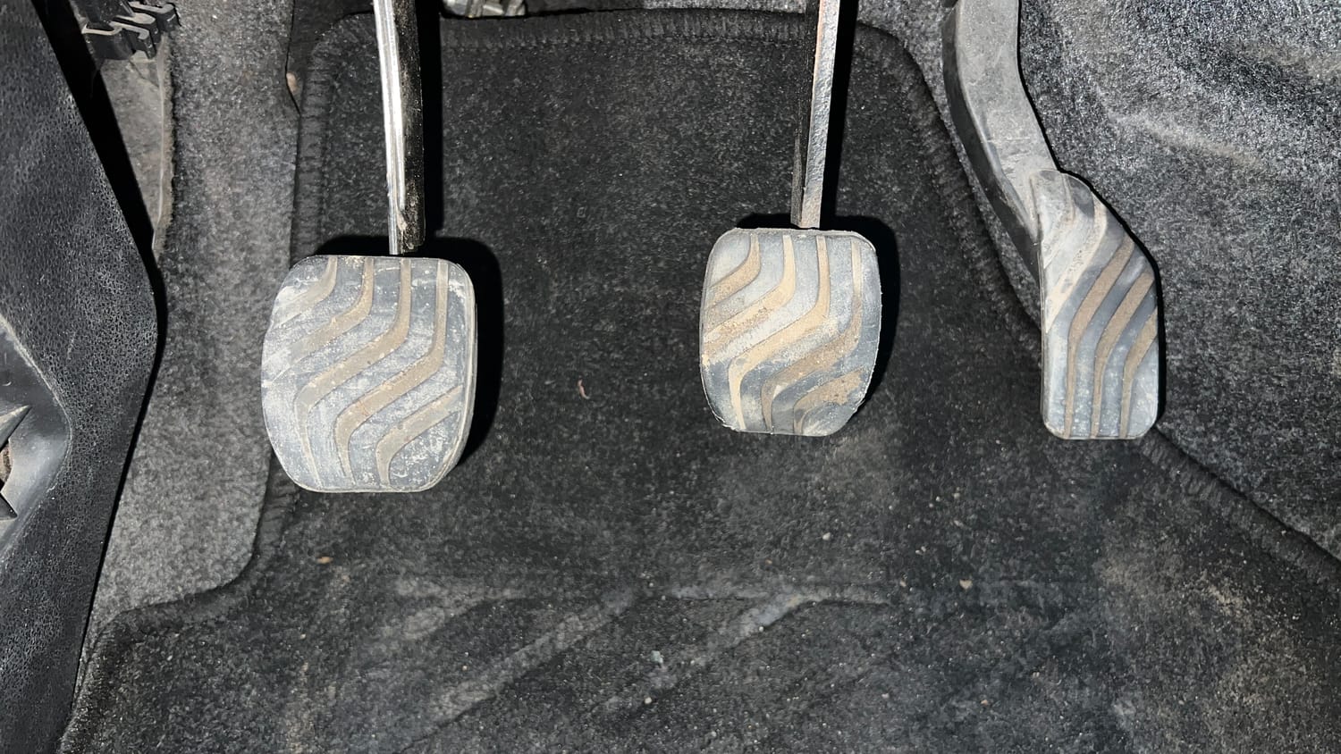 Used 2019 Renault Kwid RXT (O) 1.0 SCE Edition Petrol Manual interior PEDALS VIEW