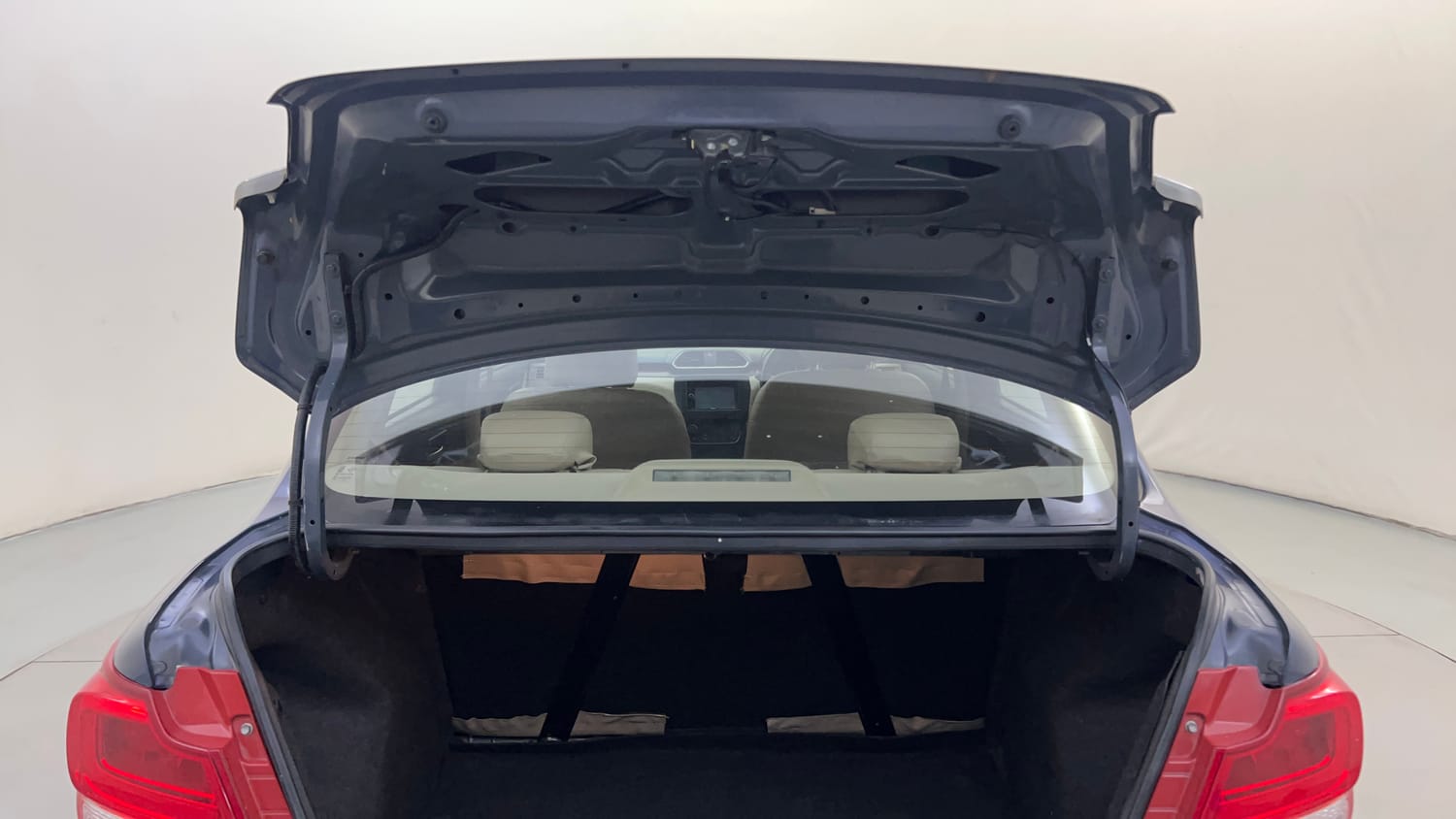 Used 2018 Maruti Suzuki Dzire ZXi Petrol Manual interior DICKY DOOR OPEN VIEW