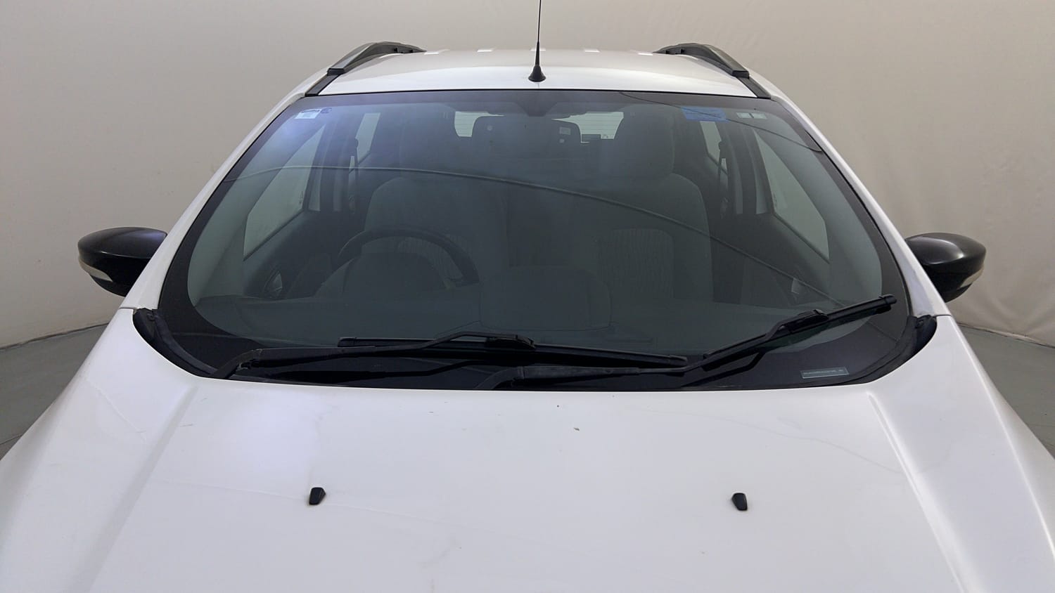 Used 2016 Ford EcoSport Titanium 1.5L Ti-VCT AT Petrol Automatic exterior FRONT WINDSHIELD VIEW