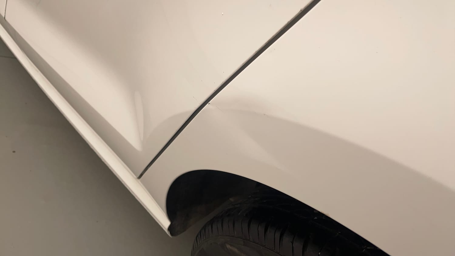Used 2013 Volkswagen Polo Trendline 1.2L (P) Petrol Manual dents MINOR DENT
