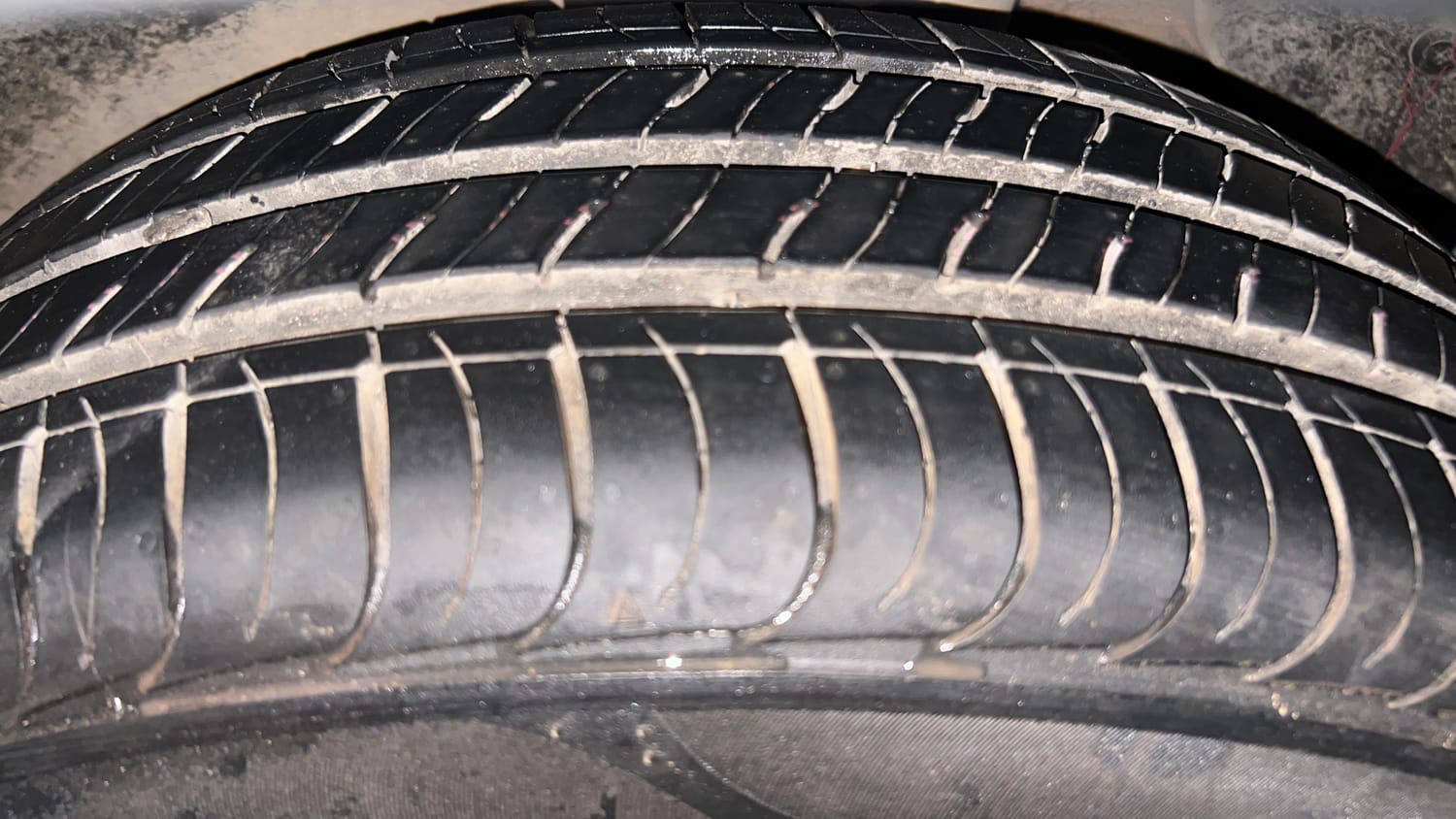 Used 2017 Hyundai Creta 1.6 SX Plus Petrol Petrol Manual tyres LEFT REAR TYRE TREAD VIEW