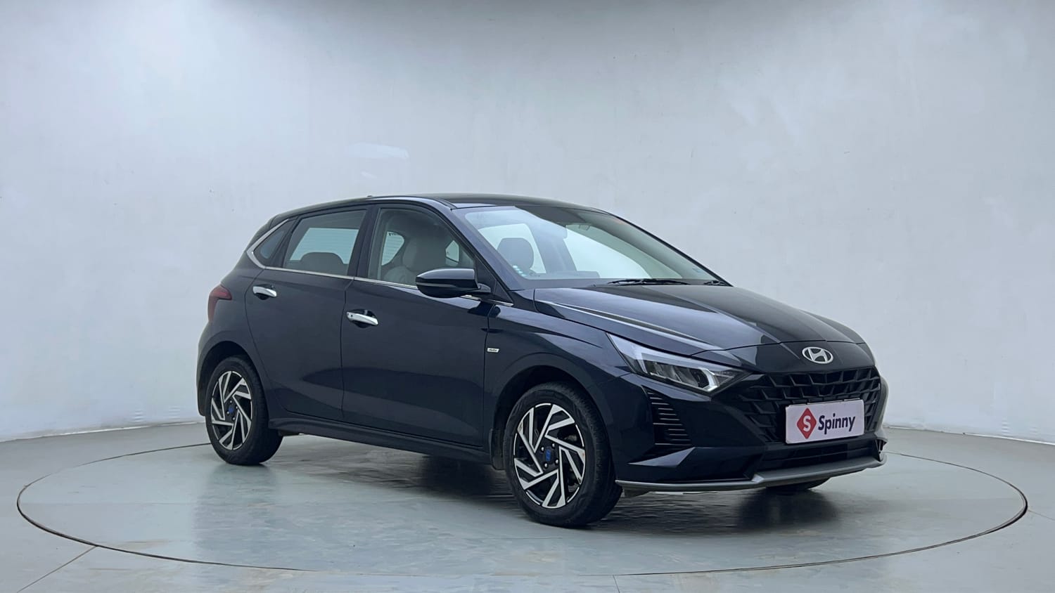 Used 2024 Hyundai New i20 Asta (O) 1.2 IVT Petrol Automatic exterior RIGHT FRONT CORNER VIEW
