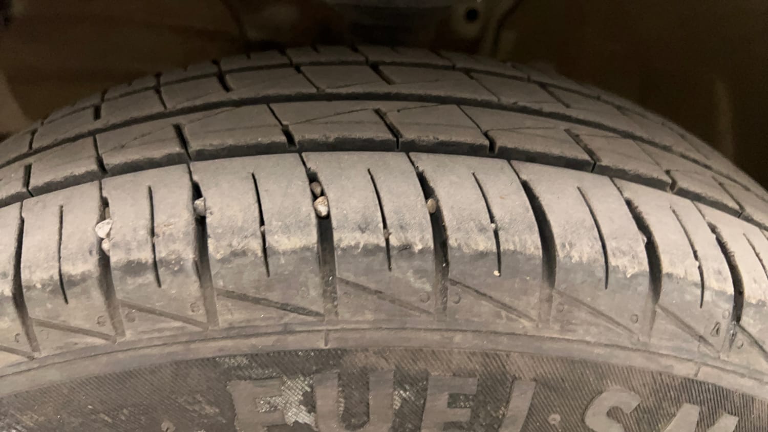 Used 2024 Maruti Suzuki S-Presso VXi (O) AMT Petrol Automatic tyres LEFT FRONT TYRE TREAD VIEW