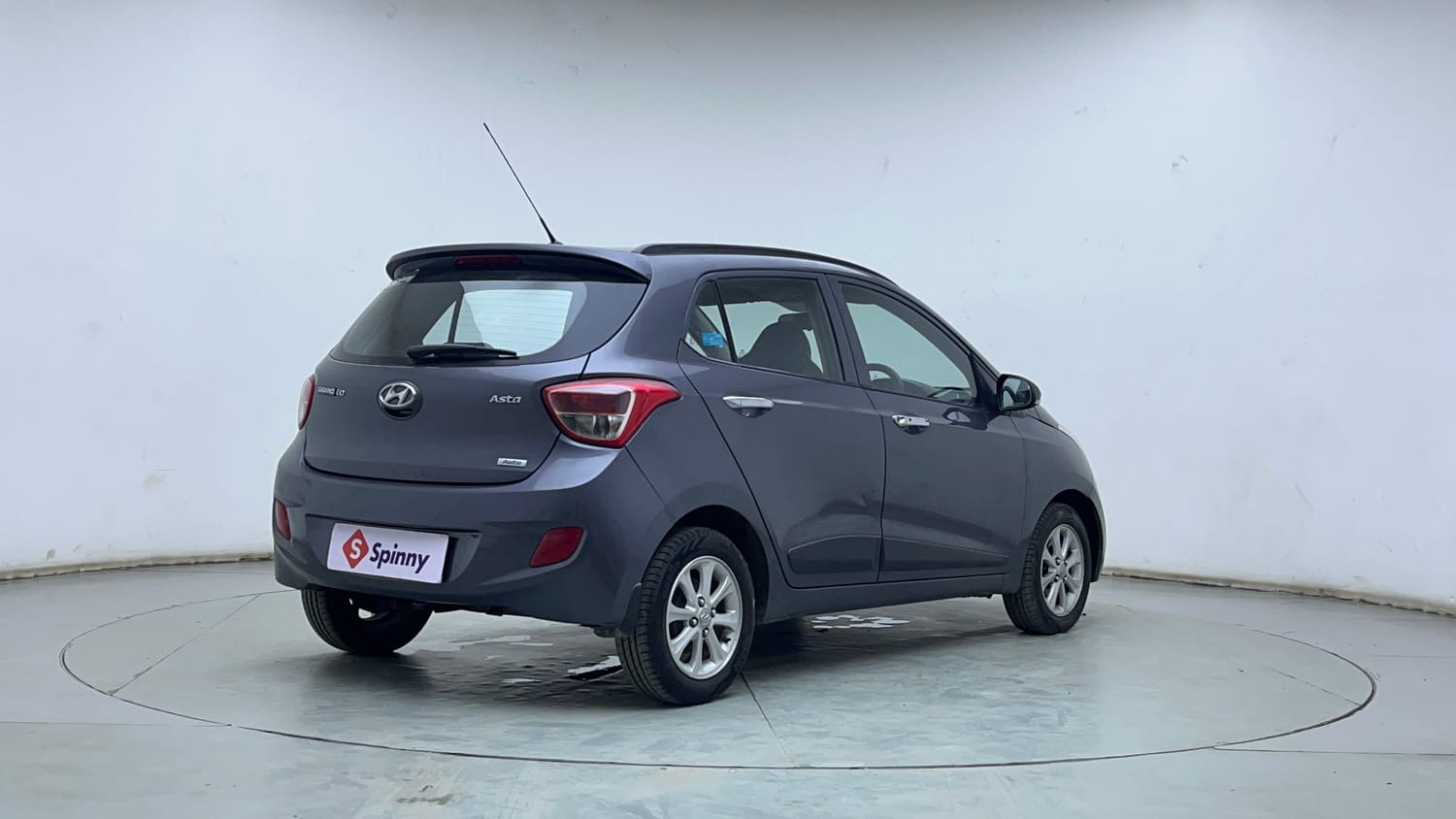 Used 2016 Hyundai Grand i10 Asta AT 1.2 Kappa VTVT Petrol Automatic exterior RIGHT REAR CORNER VIEW
