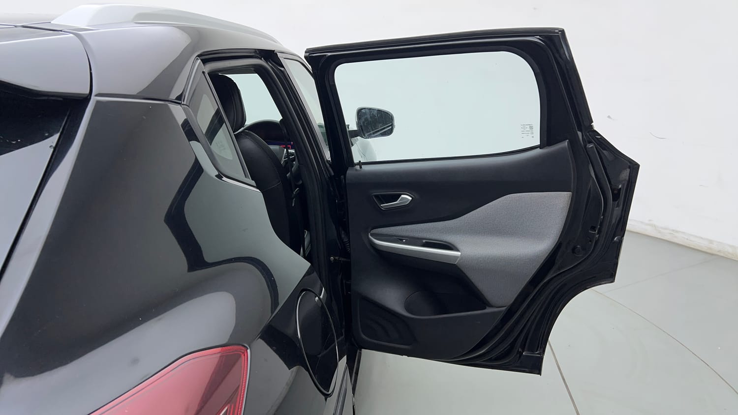 Used 2021 Nissan Magnite XV Turbo CVT Petrol Automatic interior RIGHT REAR DOOR OPEN VIEW