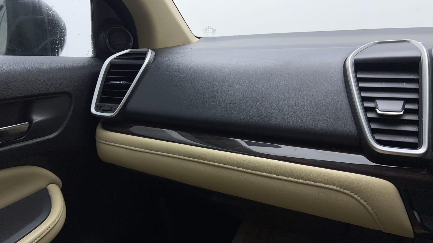 Used 2022 Honda City ZX CVT Petrol Petrol Automatic top_features Side airbags