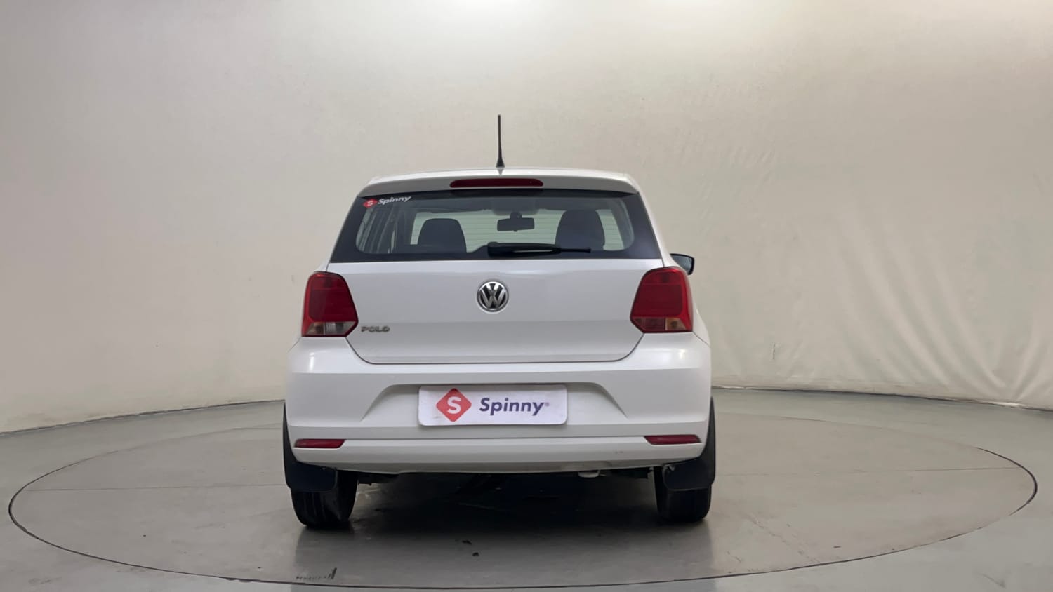 Used 2015 Volkswagen Polo Comfortline 1.2L (P) Petrol Manual exterior BACK VIEW