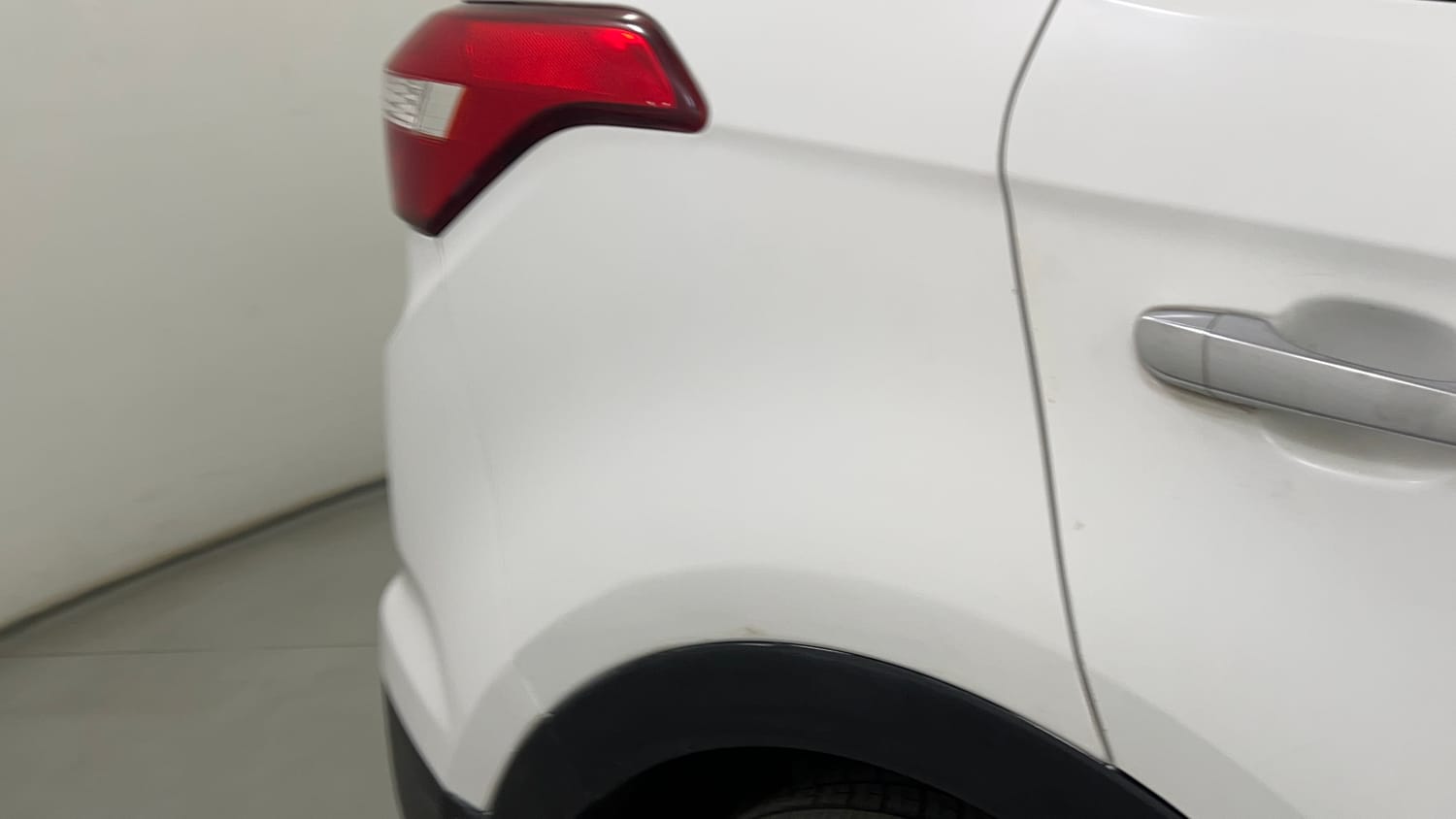 Used 2017 Hyundai Creta SX Plus 1.6  Petrol Petrol Manual dents MINOR SCRATCH