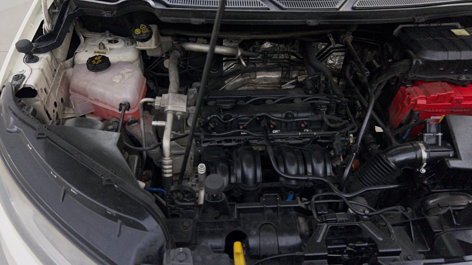 Used 2016 Ford EcoSport Titanium 1.5L Ti-VCT AT Petrol Automatic engine ENGINE RIGHT SIDE VIEW