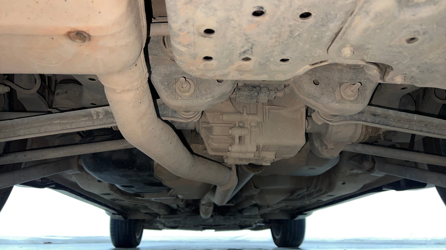 Used 2021 Jeep Compass Model S (O) Diesel 4x4 AT Diesel Automatic extra REAR UNDERBODY VIEW (TAKEN FROM REAR)