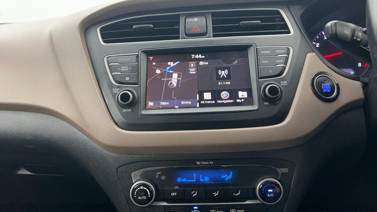 Used 2018 Hyundai Elite i20 Asta 1.2 (O) Petrol Manual interior MUSIC SYSTEM & AC CONTROL VIEW