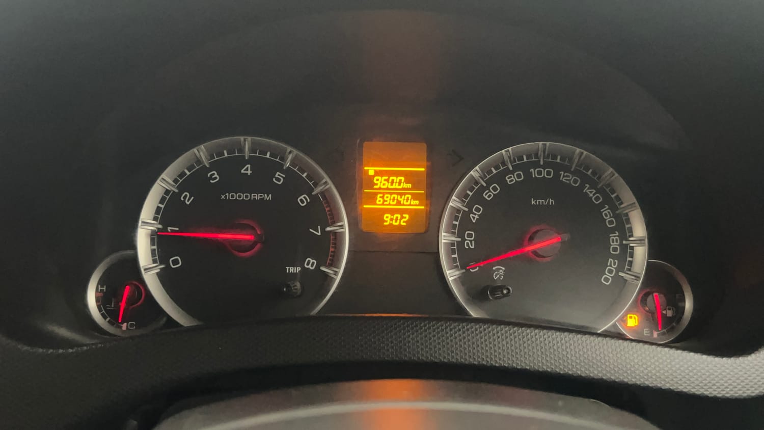 Used 2016 Maruti Suzuki Swift VXi Petrol Manual interior CLUSTERMETER VIEW