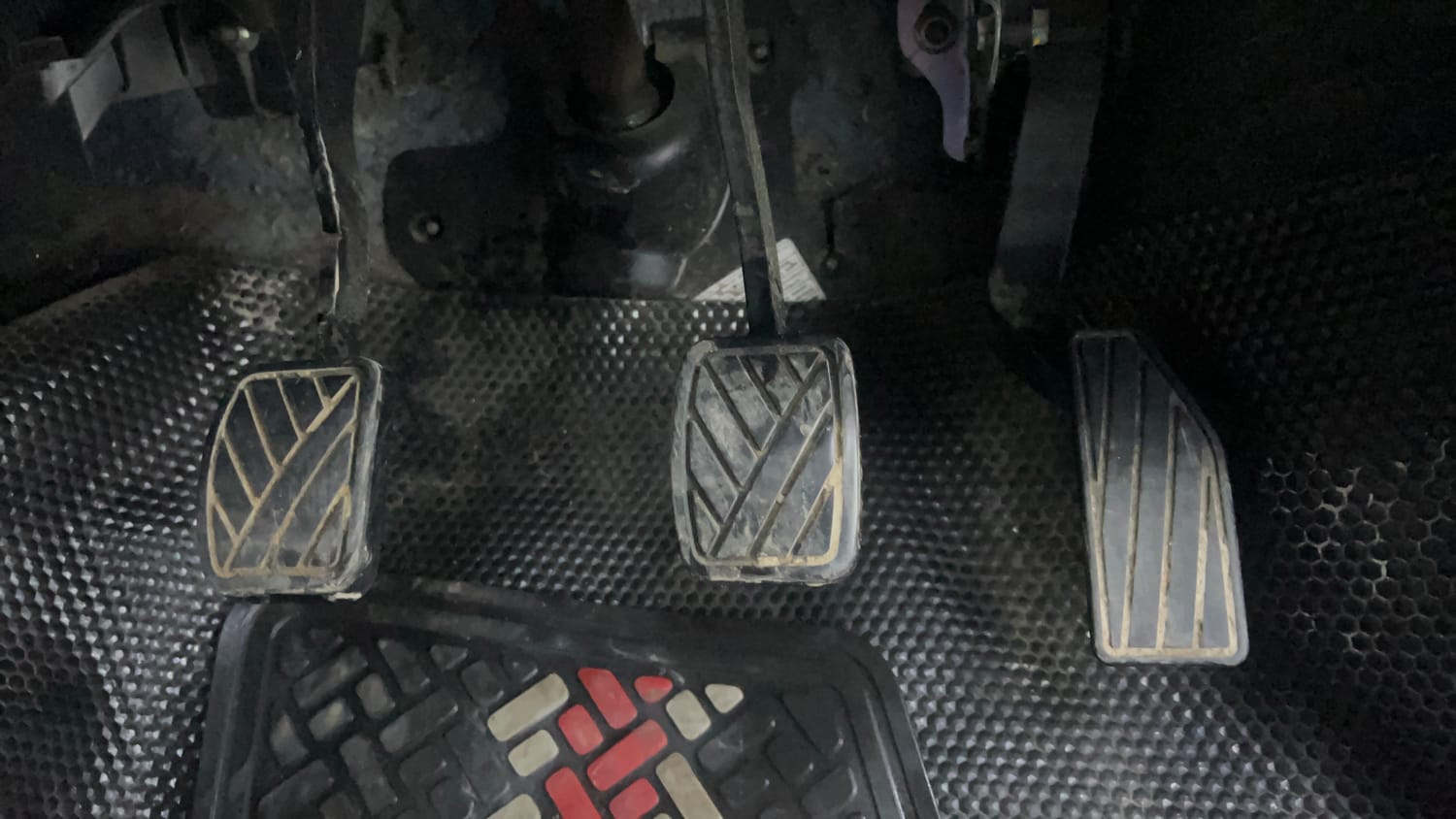 Used 2020 Maruti Suzuki Celerio ZXi Petrol Manual interior PEDALS VIEW