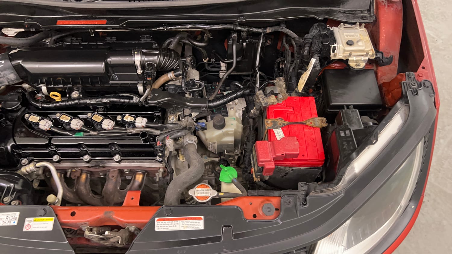 Used 2017 Maruti Suzuki Ignis Delta 1.2 AMT Petrol Automatic engine ENGINE LEFT SIDE VIEW