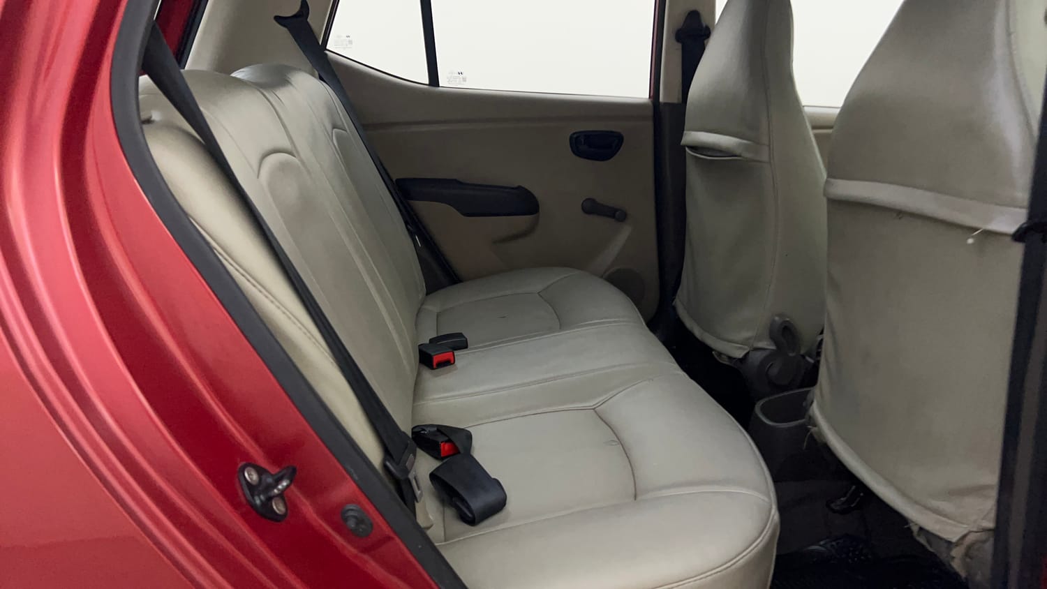 Used 2013 Hyundai i10 Era 1.1 iRDE2 Petrol Manual interior RIGHT SIDE REAR DOOR CABIN VIEW