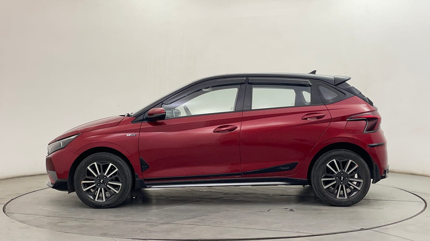 Used 2022 Hyundai i20 N Line N8 1.0 Turbo DCT Dual Tone Petrol Automatic exterior LEFT SIDE VIEW