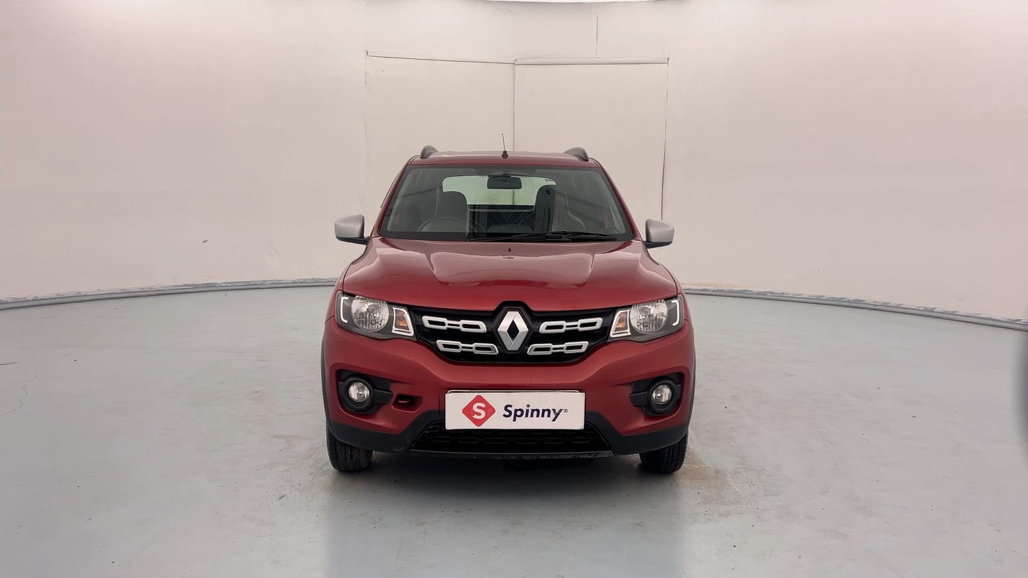 Used 2018 Renault Kwid RXT (O) 1.0 SCE Edition Petrol Manual exterior FRONT VIEW