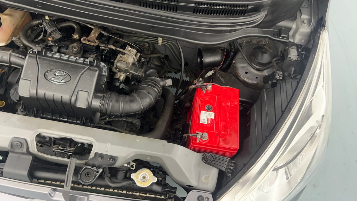 Used 2017 Hyundai Eon Era + Petrol Manual engine ENGINE LEFT SIDE VIEW