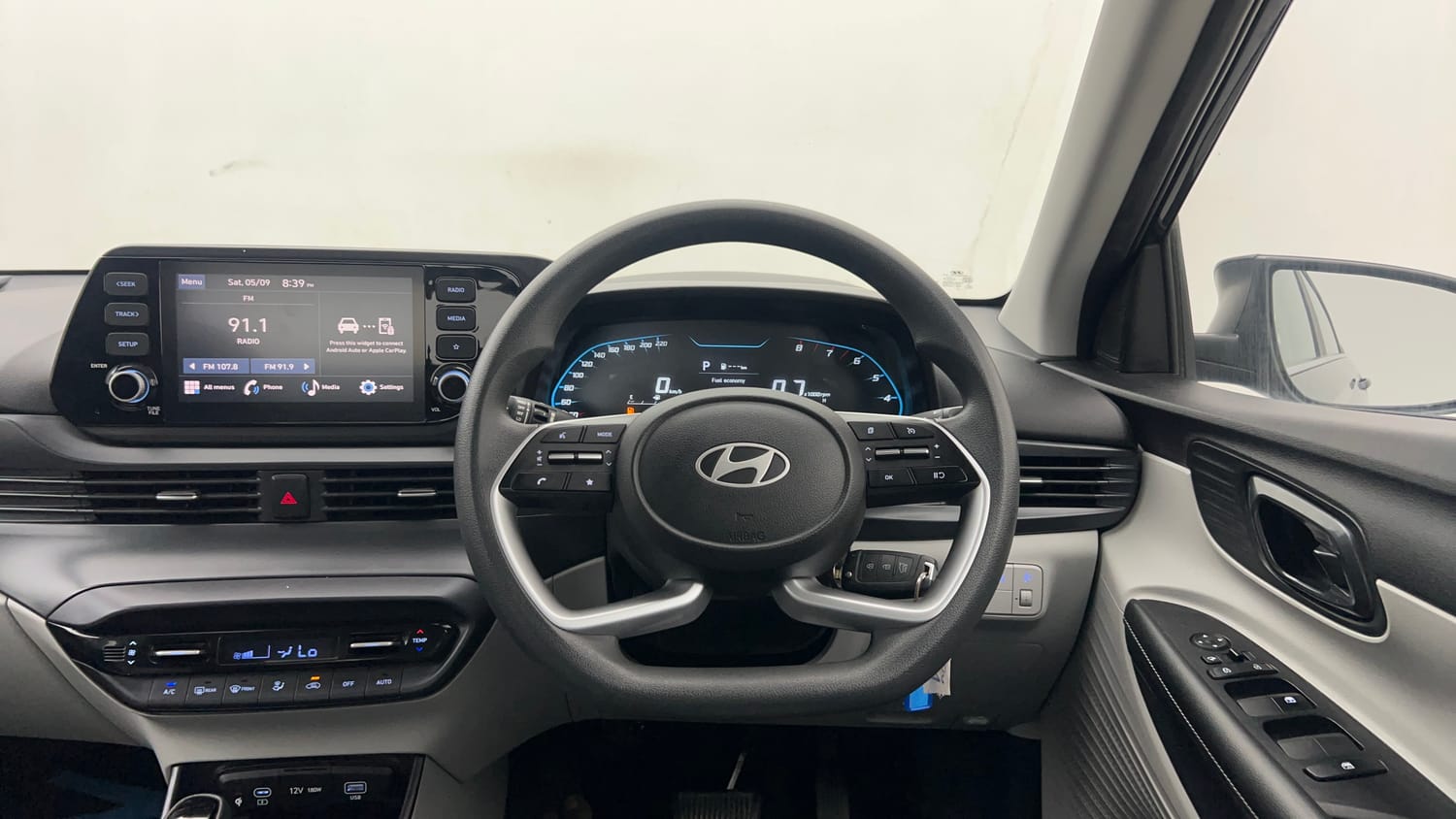 Used 2025 Hyundai i20 Sportz (O) 1.2 IVT Petrol Automatic interior STEERING VIEW