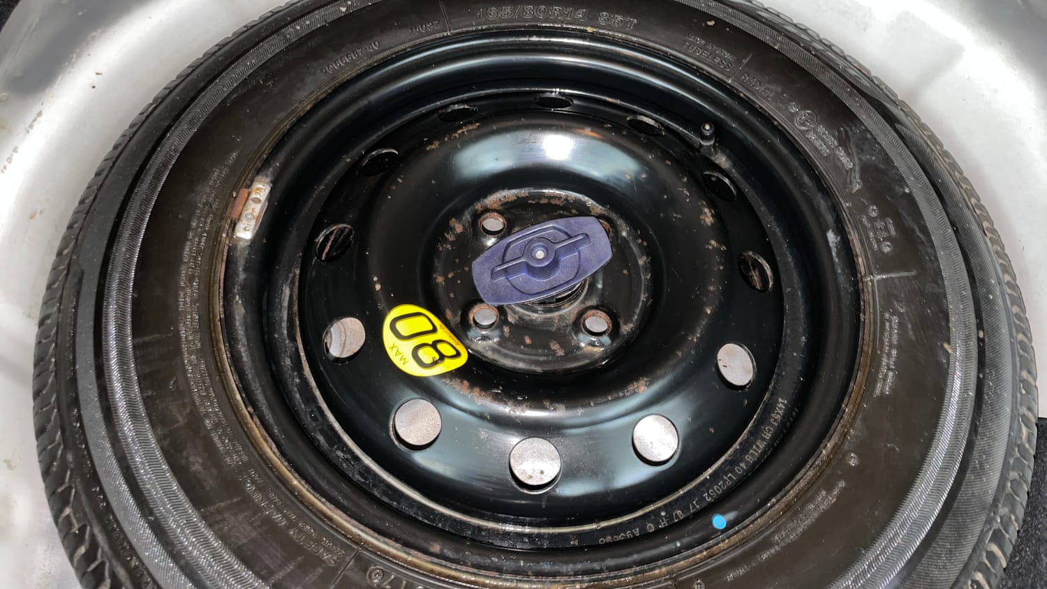 Used 2017 Maruti Suzuki Dzire ZDi Plus AMT Diesel Automatic tyres SPARE TYRE VIEW