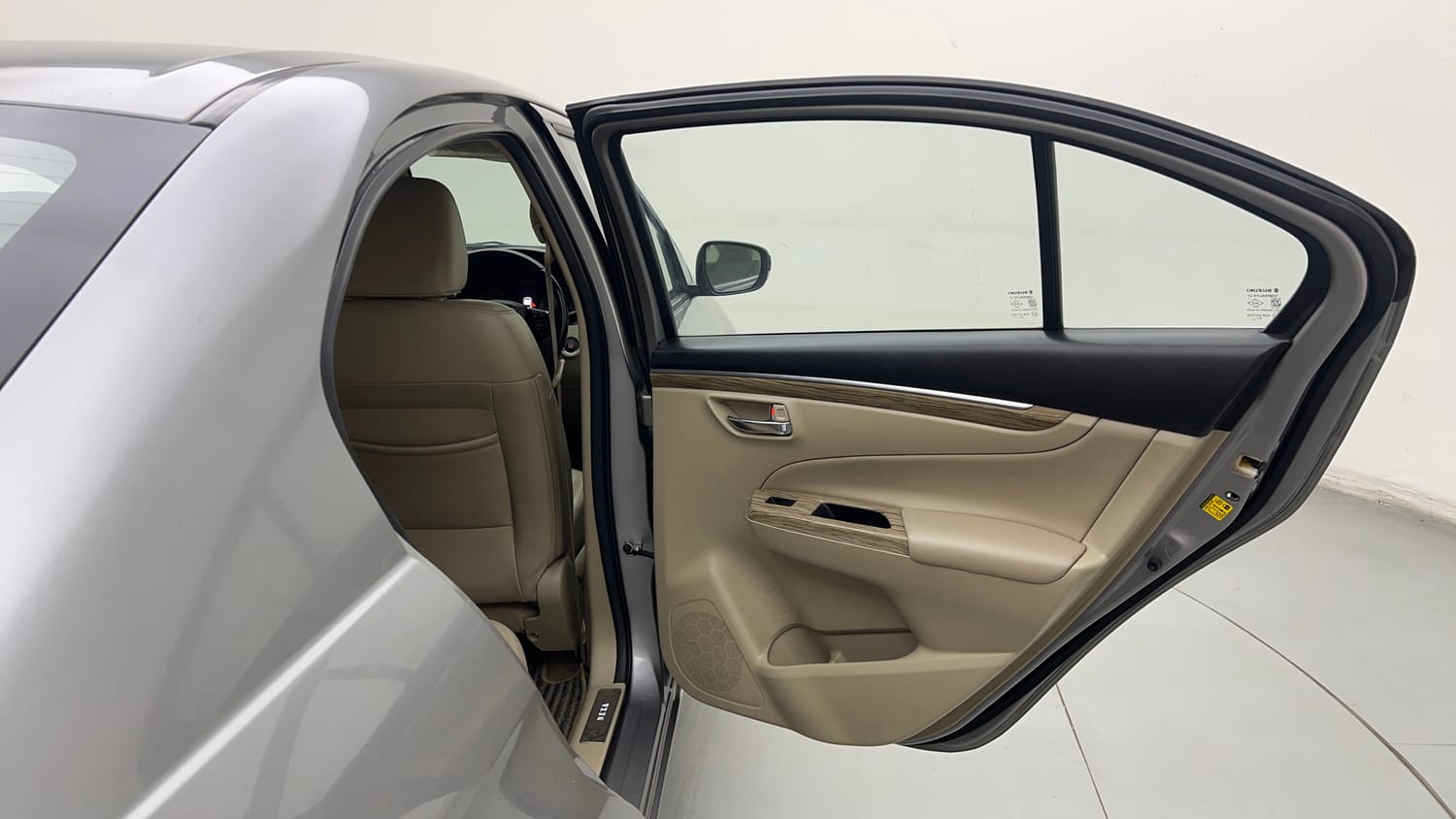 Used 2019 Maruti Suzuki Ciaz Alpha Hybrid 1.5 Petrol Manual interior RIGHT REAR DOOR OPEN VIEW