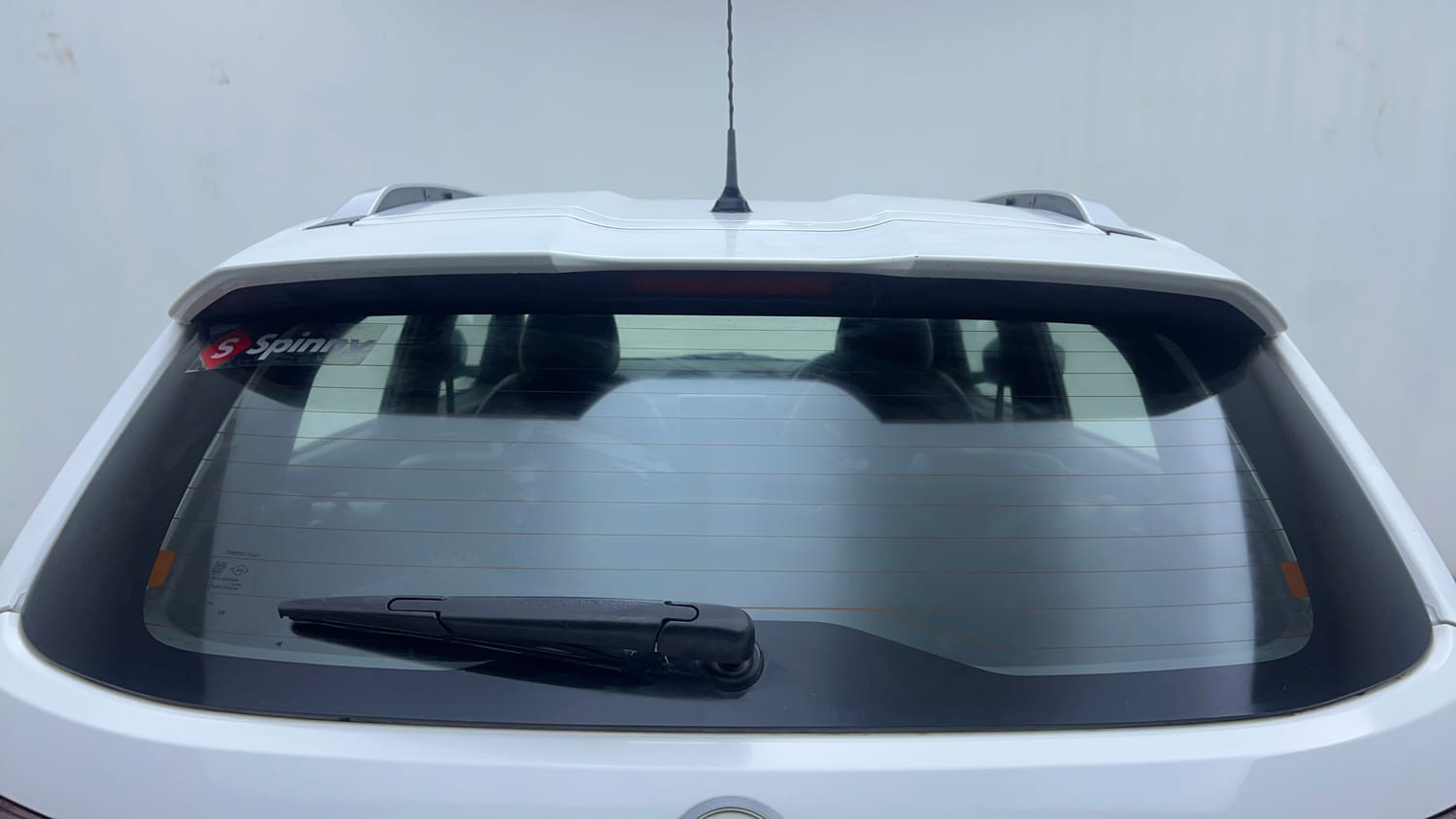 Used 2021 Nissan Magnite XV Premium Turbo Petrol Manual exterior BACK WINDSHIELD VIEW