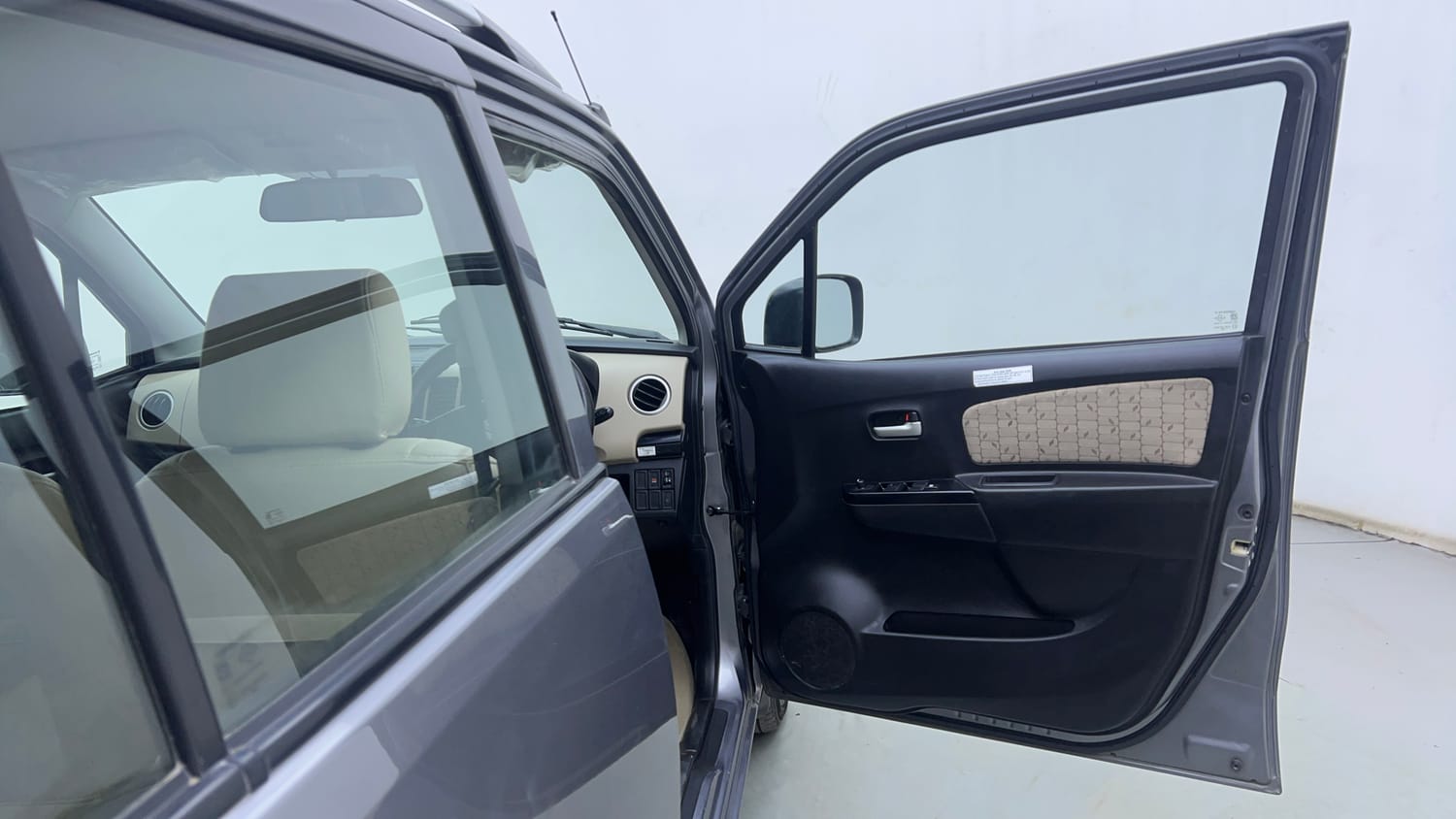 Used 2017 Maruti Suzuki Wagon R 1.0 VXI AMT Petrol Automatic interior RIGHT FRONT DOOR OPEN VIEW