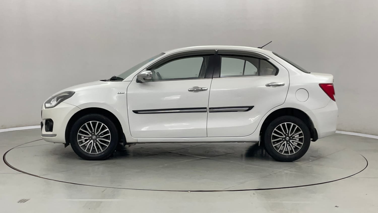 Used 2017 Maruti Suzuki Dzire ZDi Plus AMT Diesel Automatic exterior LEFT SIDE VIEW