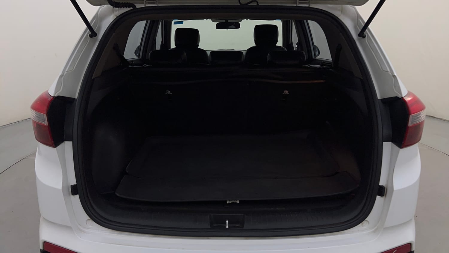 Used 2016 Hyundai Creta 1.6 SX Plus AT Petrol Petrol Automatic interior DICKY INSIDE VIEW