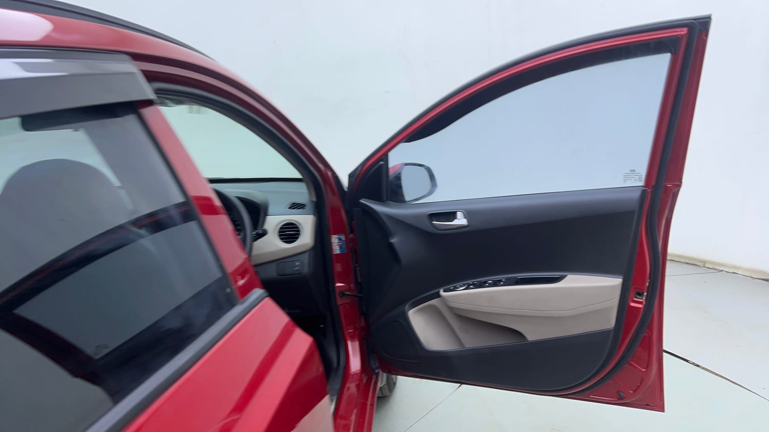 Used 2019 Hyundai Grand i10 Sportz 1.2 Kappa VTVT Petrol Manual interior RIGHT FRONT DOOR OPEN VIEW