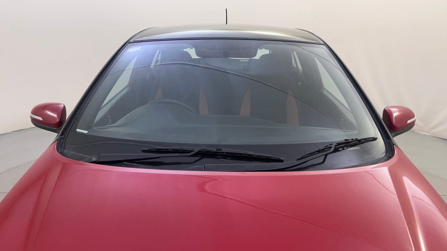 Used 2017 Hyundai Elite i20 Asta 1.2 Dual Tone Petrol Manual exterior FRONT WINDSHIELD VIEW