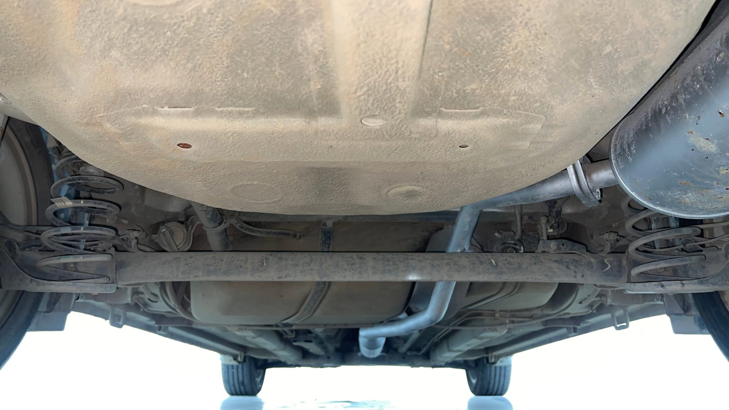 Used 2019 Maruti Suzuki Ciaz Alpha Hybrid 1.5 Petrol Manual extra REAR UNDERBODY VIEW (TAKEN FROM REAR)