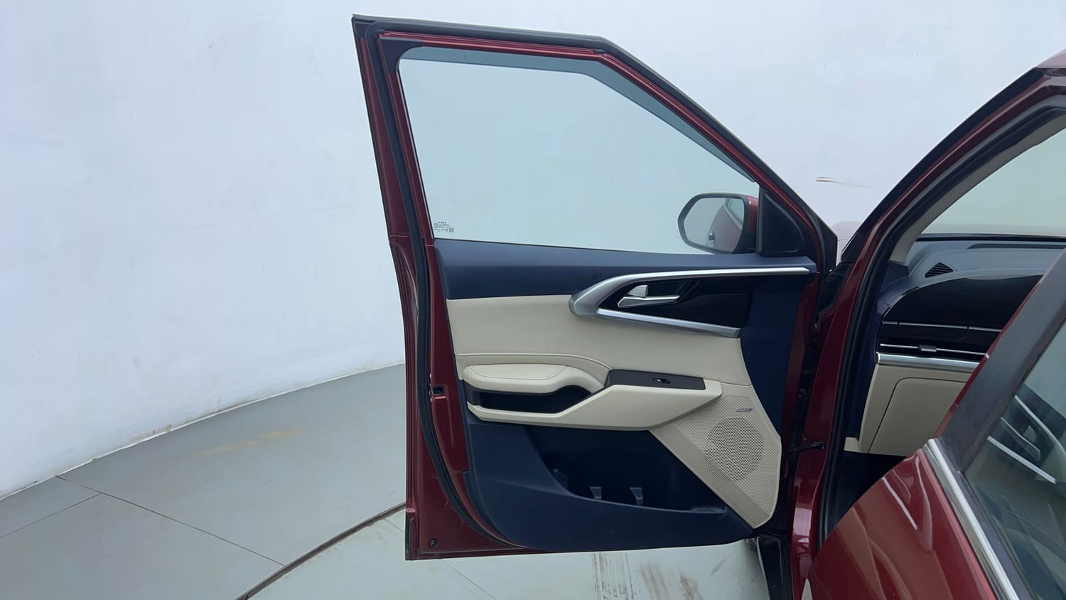 Used 2022 Kia Carens Luxury Plus 1.4 Petrol 6 STR Petrol Manual interior LEFT FRONT DOOR OPEN VIEW
