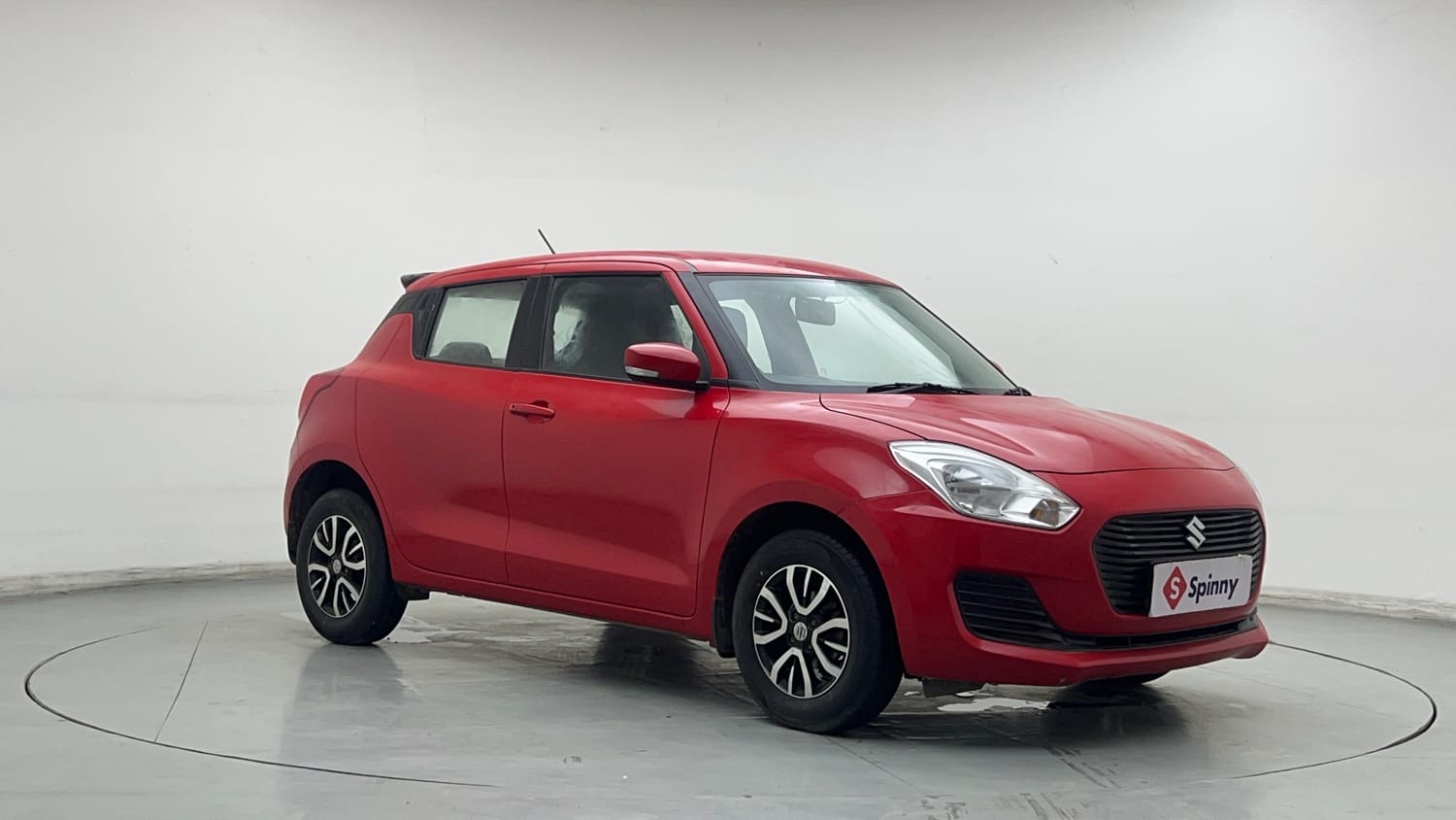 Used 2020 Maruti Suzuki Swift VXi AMT Petrol Automatic exterior RIGHT FRONT CORNER VIEW