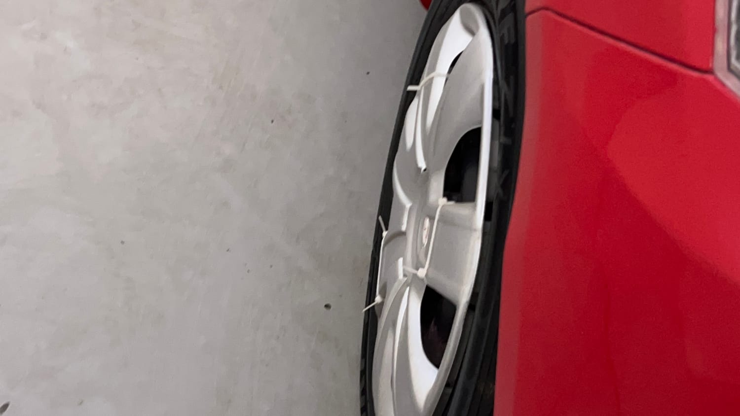 Used 2013 Honda Brio S MT Petrol Manual dents MINOR DENT