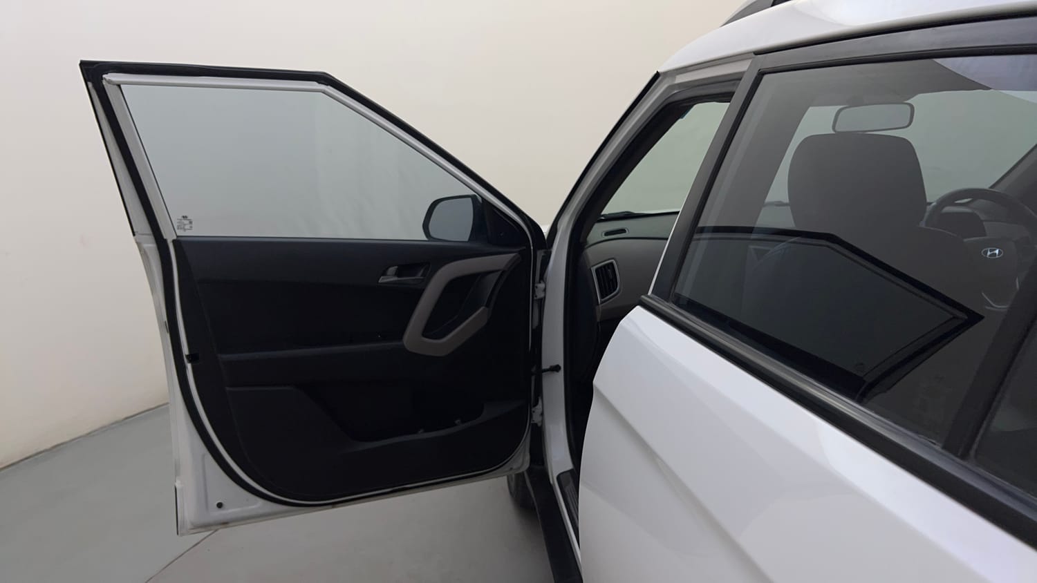 Used 2016 Hyundai Creta 1.6 SX Plus AT Petrol Petrol Automatic interior LEFT FRONT DOOR OPEN VIEW